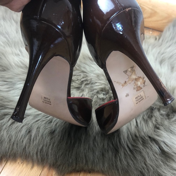 DOLLHOUSE LADIES SIZE 7.5 CHOCLATE PUMP SHOES - Picture 6 of 8